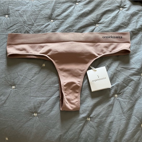 NWT Organic Basics RECYCLED NYLON  Active Thong Dusty Rose Size Medium - Picture 4 of 6
